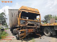 解放CA4250P66K25T1A1E5半挂牵引汽车