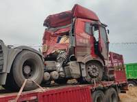 解放CA4250P66K24T1A1E5半挂牵引汽车