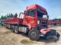 解放CA4256P2K15T1E5A80牵引车