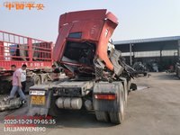 解放CA4256P2K15T1E5A80牵引车