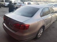 2013 2013 一汽大众 速腾 三厢 2.0T 双离合变速器 GLI(FV7206FDDWG)
