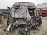 解放CA5240CCYP66K24L7T4E4仓栅式运输车