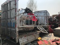 福田BJ5048CCY-FE仓栅式运输车