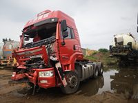 解放CA3251P2K2L3T1E4A80-2自卸汽车
