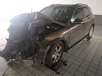 2012 2011 大众 途锐TOUAREG 3.0T 手自一体 豪华型(TOUAREG 3.0TSI)