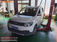 2015 东风DXK6442AF2多用途乘用车