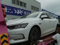 2019 比亚迪BYD7008BEVA纯电动轿车