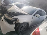 2017 欧蓝德 2016款 2.4L 四驱豪华版 7座