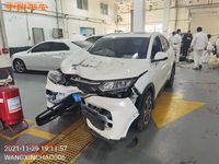 2017 炫威DHW7183RUCRE轿车