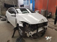 2016 沃尔沃V40(进口)