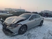 2021 雷克萨斯LEXUS ES300h轿车