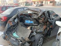 2011 2011-11-25  奔腾B50 三厢 1.6L 手动档