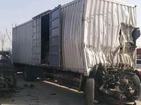 乘龙LZ5182XXYM5AB厢式运输车