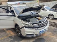 2019 宝骏730