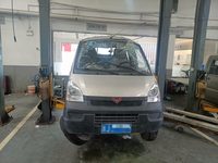 五菱LZW1029SP6A双排座货车