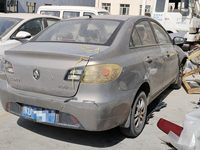 2011 悦翔