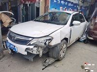 2015 比亚迪F3