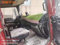 陕汽SX4250MC4牵引汽车