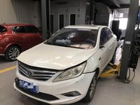 2015 长安SC7169B5 豪华型