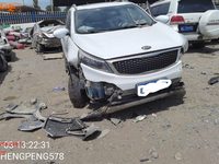 起亚YQZ6442AE5多用途乘用车