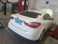 2017 起亚K3