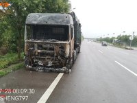欧曼BJ4259SNFKB-AP半挂牵引车