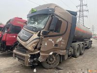 天龙旗舰 危化品 双驱牵引车 雷诺450马力 国五