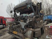解放CA4250P26K15T1E5A80牵引车