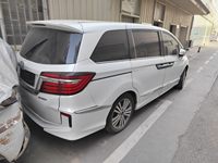 2016 艾力绅