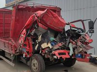 解放CA5041CCYP40K2L1E5A84-1仓栅式运输车