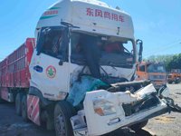 东风DFL4251A10半挂牵引车