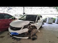 2013 风云2 2013款 两厢 1.5L 手动锐意版