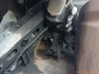 解放CA4250P66K24T1E5半挂牵引汽车