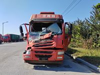 解放CA4183P1K2E4A80牵引车