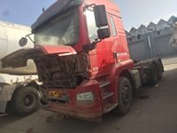 陕汽SX4250MB4牵引汽车