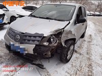 2010 骊威DFL7163AB旅行轿车