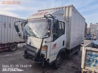 豪沃ZZ5047XXYF3315E145厢式运输车