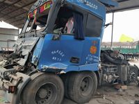 欧曼牌4242牵引车