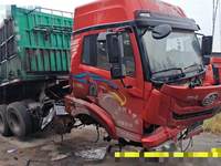 解放CA4256P1K2T1E5A80牵引汽车