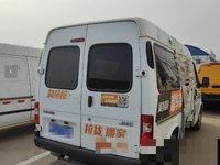 江铃 特顺 2017款 2.8T商运型短轴中顶6/7/8座JX493