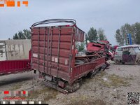 豪沃ZZ5047CCYG3315F144仓栅式运输车