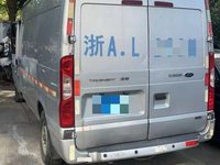 江铃全顺牌厢式运输车