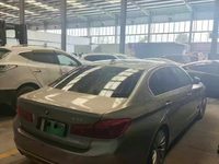 2020 宝马5系新能源