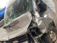 江铃全顺牌厢式运输车