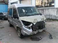 江铃JX6490T-L5多用途乘用车