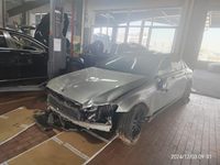 2022 奔驰E级新能源