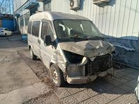 江铃JX6490T-L5多用途乘用车