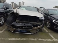 2023 沃尔沃XC60