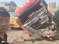 江淮HFC5311CCYP2K3G43HF仓栅式运输车