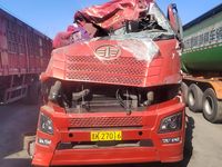 解放CA4251P25K2T1NE6A80平头天然气牵引车